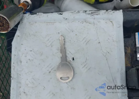 1994 Chrysler New Yorker Lh-Body из США, поврежденный, VIN 2C3HD46F0RH322211